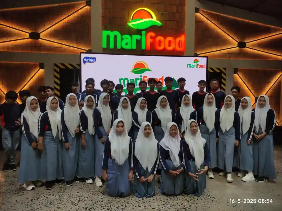 Kegiatan Outing class ke PT Marimas Semarang